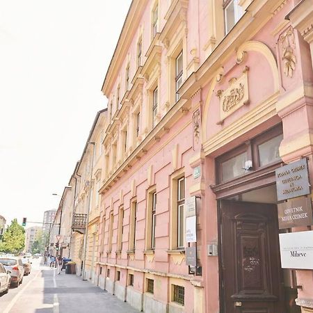 White Bliss Hideaway Apartment Ljubljana Exterior photo